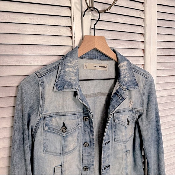 Denim jacket small - Picture 2 of 13
